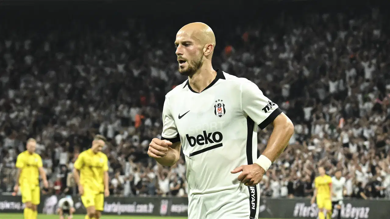 Cerny'nin Üstün Golü Çekya'da Günün Konusu Oldu: 'Umutlar Çek Bir Futbolcunun Şahane Vuruşuyla Sönüldü'