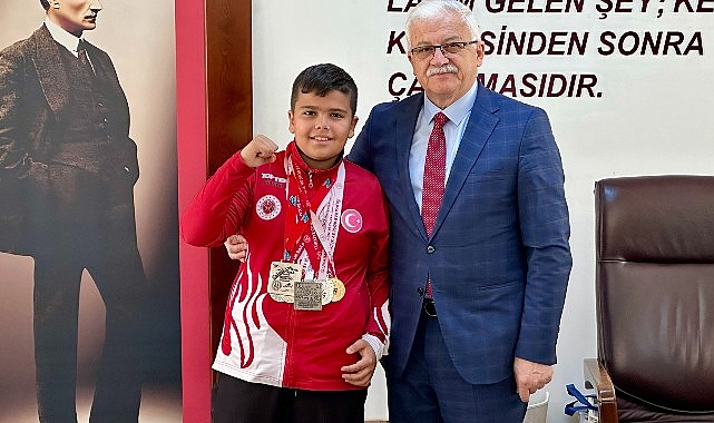 Burhaniye'nin Gururu Belediye Başkanı Deveciler'e Ziyaret – SPORT