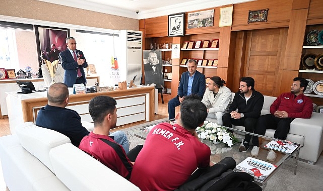 Kemer 2020 Futbol Kulübü'nün şampiyon başkanı Topaloğlu'na ziyaret – SPORT