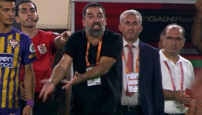 Arda Turan, Eyüpspor'la çıktığı ilk Süper Lig maçında çılgına döndü! Hakem onu ​​direkt kırmızı kartla oyundan ihraç ediyor