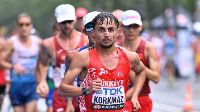 Milli atlet Salih Korkmaz 20 kilometrelik koşu yürüyüşünü 45. sırada tamamladı