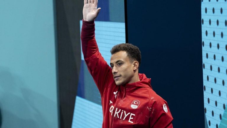 Milli jimnastikçi Adem Asil finalde beşinci oldu!