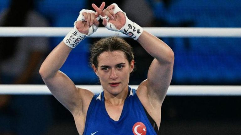 Esra Yıldız Kahraman Türkiye'ye bronz madalya getirdi