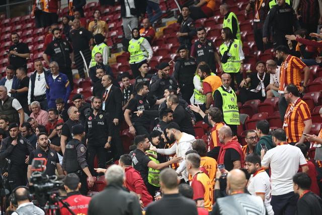 PAOK-FAN-POLİS-ESLİGİNDE-STADYU_407568_113224