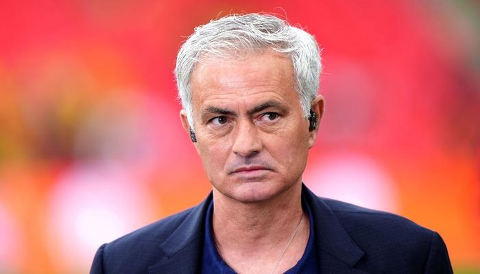 F.Bahçe Teknik Direktörü Mourinho İstanbul’dan ayrılıyor! İşte nedeni…