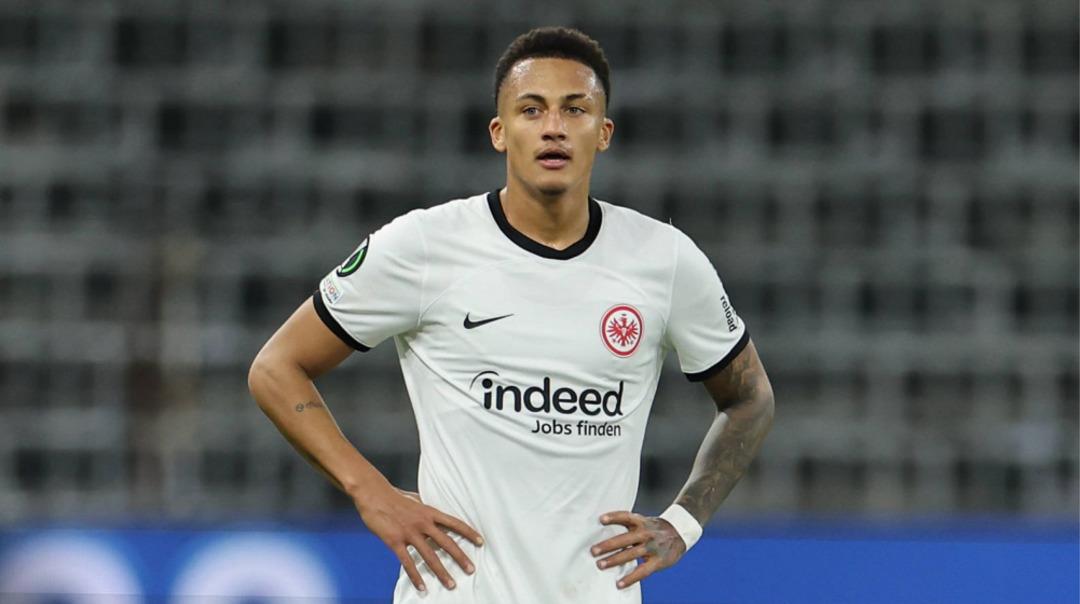 eşofman-eintracht-frankfurt-2024-1708168572-129632