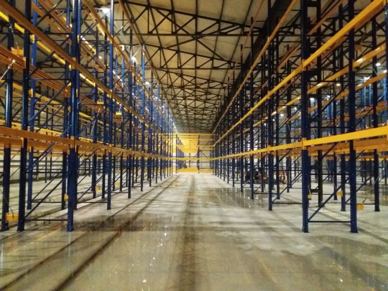 Ağır Yük Raf Sistemleri ile Depolama Alanlarınızı Maksimum Verimlilikle Kullanma