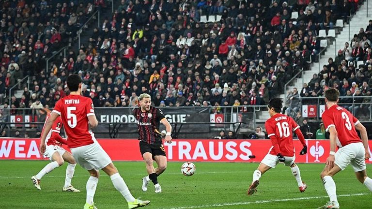 AZ Alkmaar 4-1 Galatasaray Maç Özeti | Temsilcimiz Avrupa’da tur yapma şansı verdi