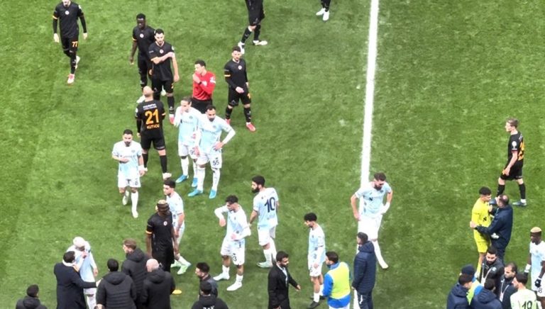 Adana Demirspor koçu Avci: Sahada kalmak istedik – Spor Haberlerini Breaking