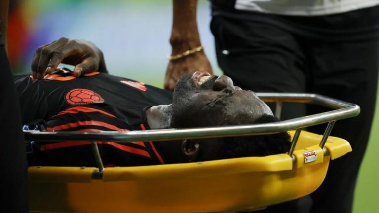 Galatasaray’ın yıldızı Davinson Sanchez korktu! Kadrodan çıkarıldı …