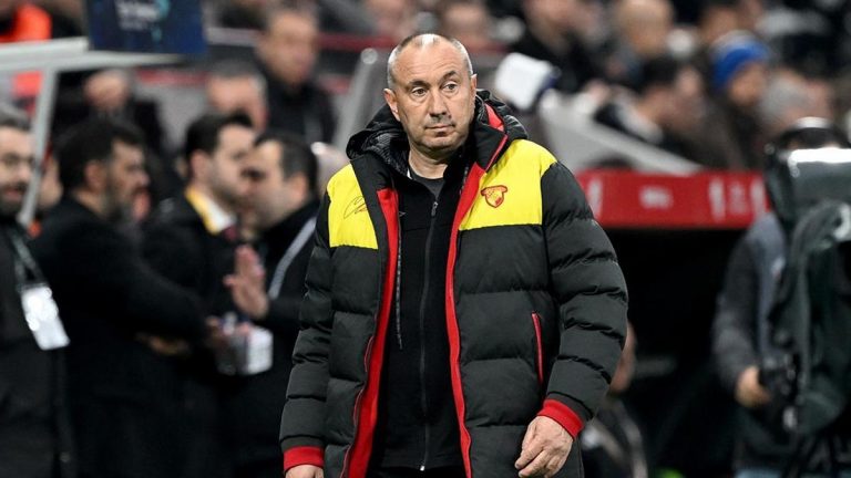 Son Dakika Spor Haberleri | Stanimir Stoilov: Görtepe gerçekten güçlü bir aile