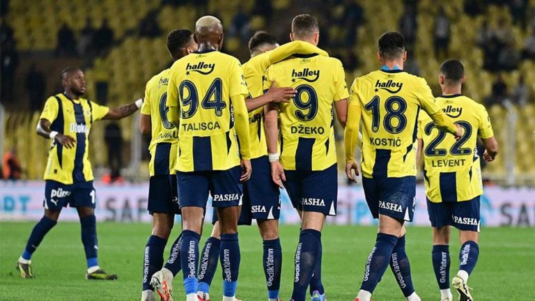 Fenerbahçeli yıldızın eşinden veda sözleri: 2 maç sonra gidiyoruz