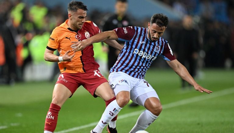 Milli futbolcu Yunus Akgün ameliyat oldu – Son Dakika Spor Haberleri