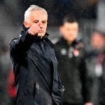 Mourinho iki yıldızı istiyor: İngiltere’de özel görüşme