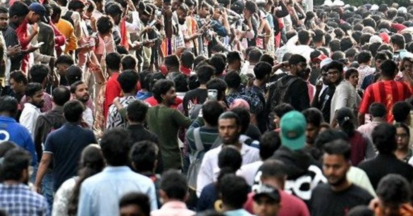 Hindistan’da kriket şampiyonluk kutlamalarında izdiham: Ölü ve yaralılar var – Son Dakika Dünya Haberleri