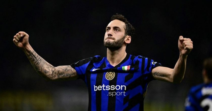 Hakan Çalhanoğlu’ndan ters köşe: “Sakatım” dedi maça çıkmadı