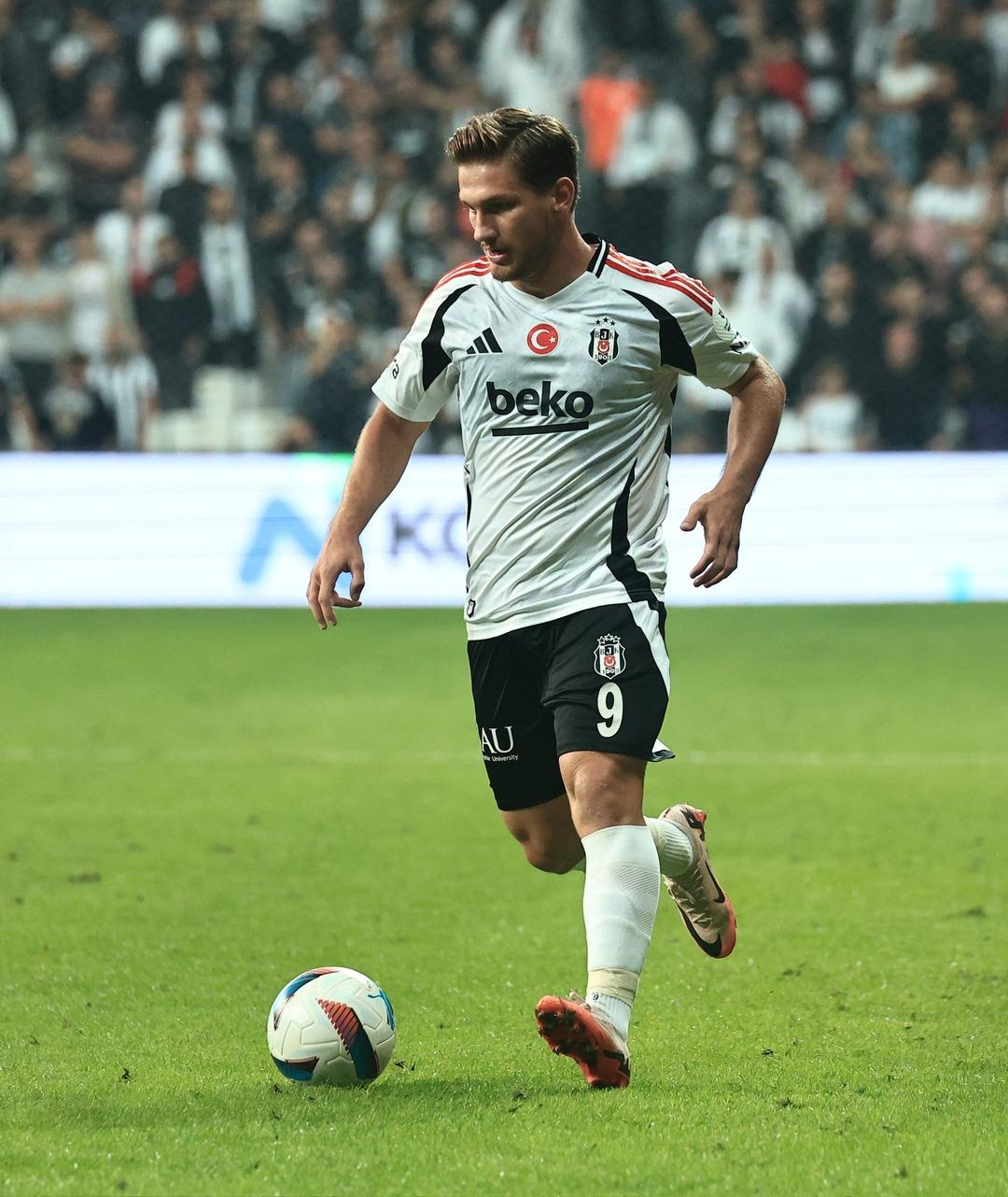 Besiktas Ta Uefa Europa Ligi Shakhtar Donetsk rövanştan önce geldi! SEMIH KILIÇSOY CAGLIARI YOLCULUK ... 2