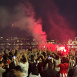 Samsunspor taraftarından 60’ıncı yıl kutlamalarında meşaleli şov –