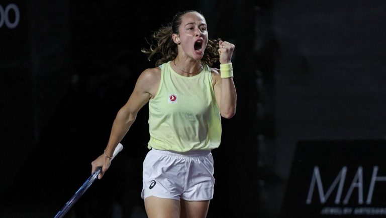 Zeynep Sönmez, Wimbledon’da 2. tura çıkan ilk Türk kadın tenisçi oldu – Son Dakika Spor Haberleri