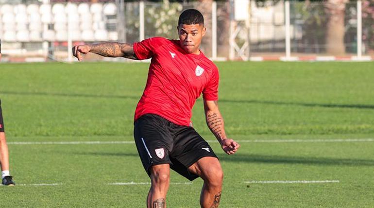 Douglas Tanque Bandırmaspor'da