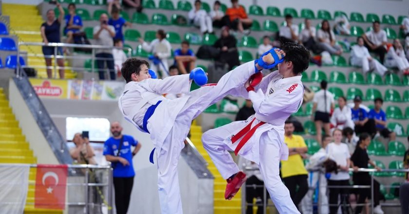 Rize uluslararası karatecileri ağırladı – Son Dakika Spor Haberleri