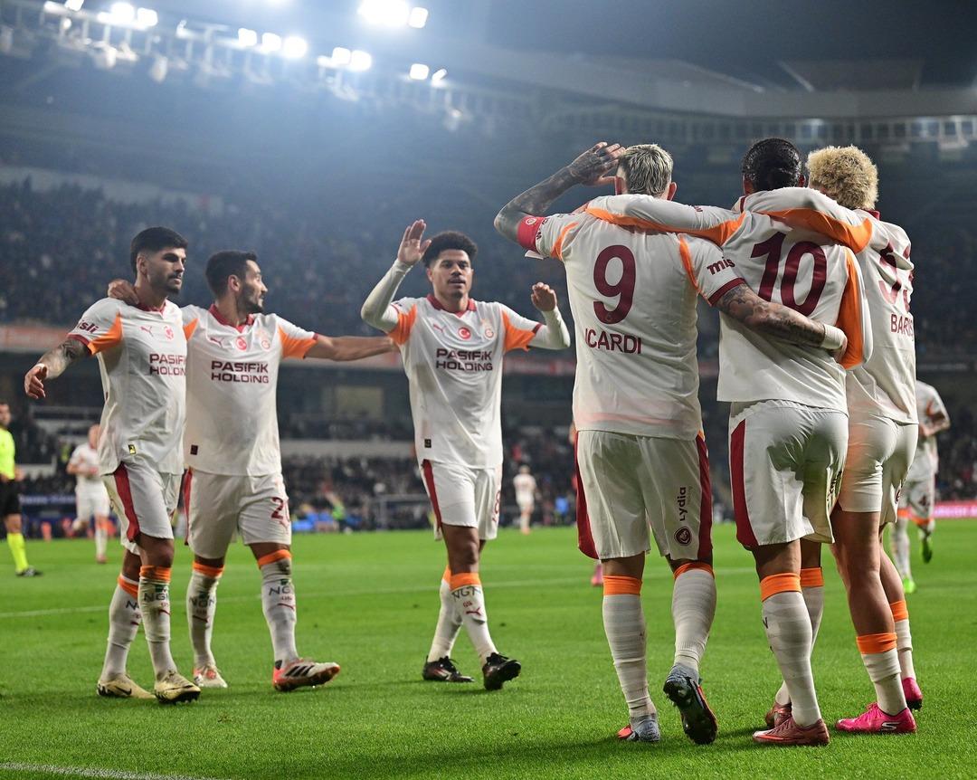 Galatasaray'da Leroy Sane 2,5 yıl sonra duble yaptı! Maçın ardından Okan Buruk ve İlkay Gündoğan'a özel paylaşım yaptı... 3