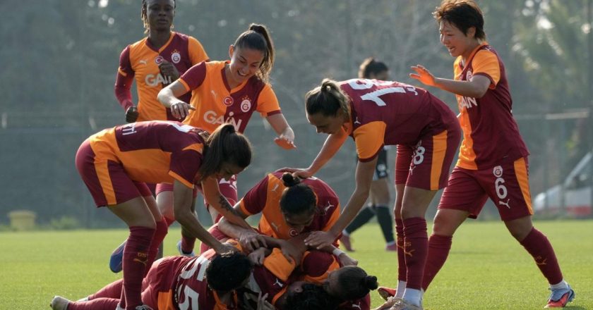 Kadın futbol derbisinde kazanan Galatasaray: 5-0