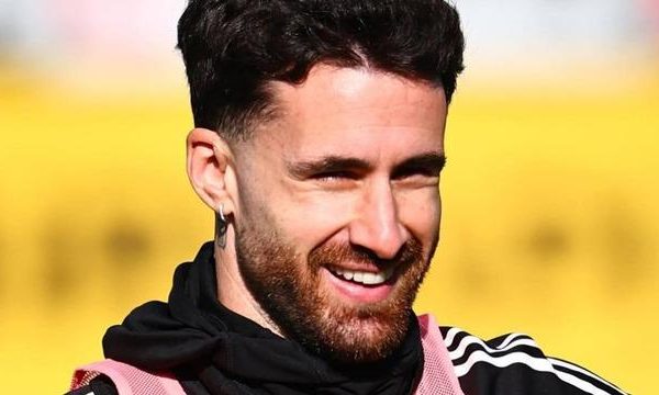 Beşiktaş-Trabzonspor derbisi öncesi çarpıcı gelişme! Ayrılıklar konuşuluyordu, Rafa Silva sürprizi!