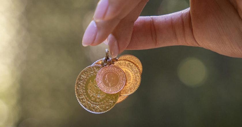 8 Aralık 2025’te Altın Fiyatları: Gram, Çeyrek, Yarım ve Ons Altın Ne Kadar?