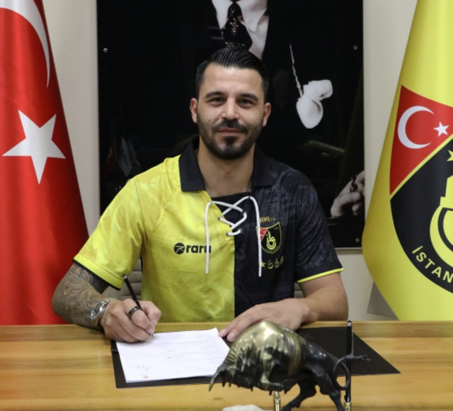 İstanbulspor Mamadou Fall ve Aytaç Kara’yı renklerine bağladı